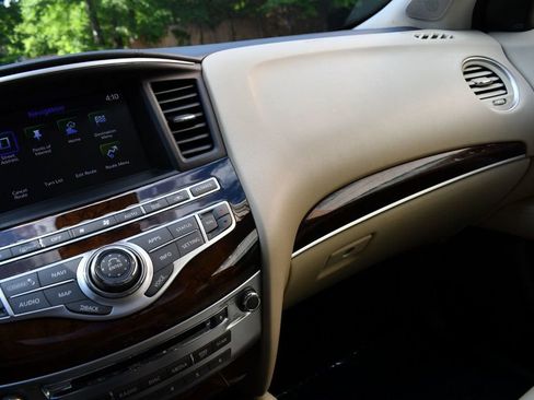 Used 2017 INFINITI QX60 Luxe w/ Deluxe Technology Package image 17