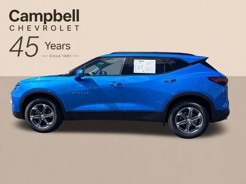 Used 2024 Chevrolet Blazer LT w/ Convenience Package FWD image 2