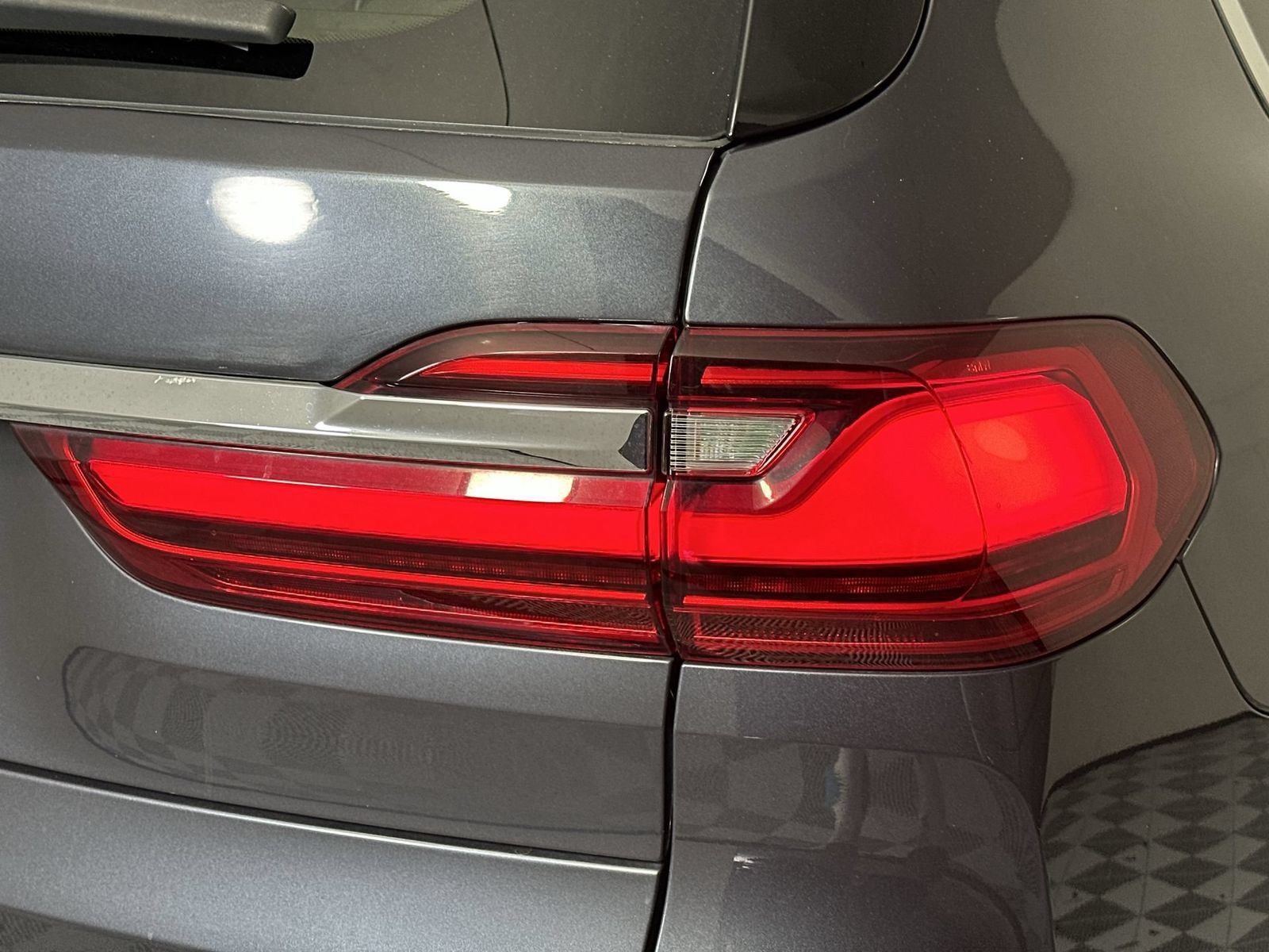 Used 2019 BMW X7 xDrive50i w/ Executive Package AWD/4WD image 26