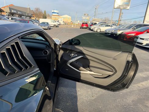 Used 2021 Chevrolet Camaro LT w/ RS Package RWD image 33
