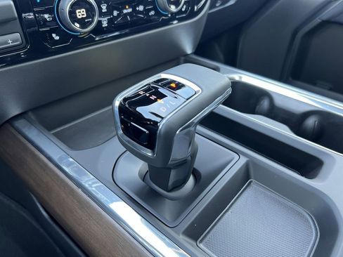 Certified 2024 Chevrolet Silverado 1500 High Country w/ High Country Premium Package image 16