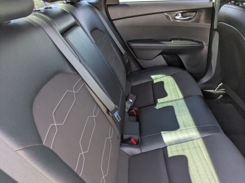 Used 2022 Kia Forte GT-Line FWD image 13