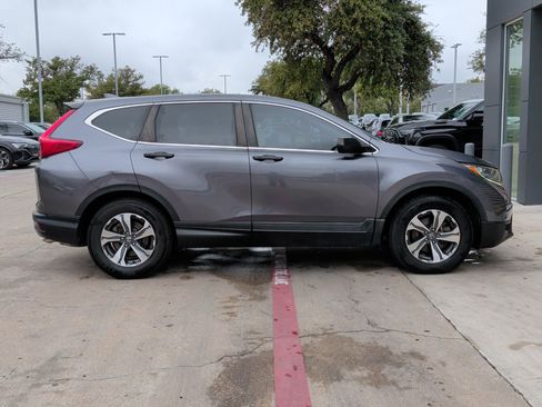 Used 2019 Honda CR-V LX image 17