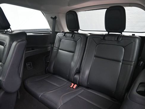 Used 2025 Lincoln Aviator Reserve w/ Equipment Group 201A image 32