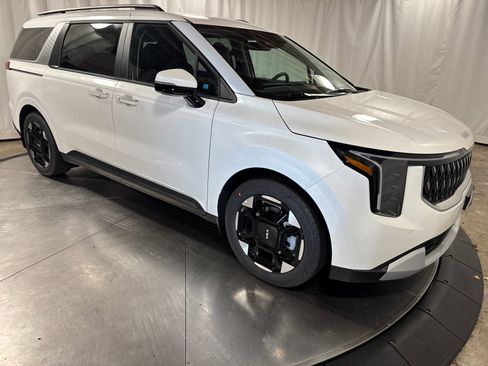 New 2026 Kia Carnival EX image 10