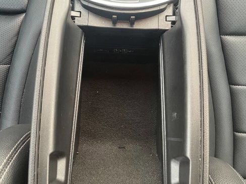 Used 2019 Mercedes-Benz C 300 Sedan image 22