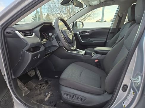 Used 2023 Toyota RAV4 XLE image 2