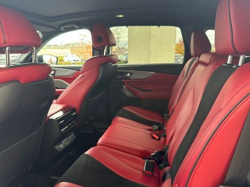 Used 2023 Acura MDX A-Spec image 7