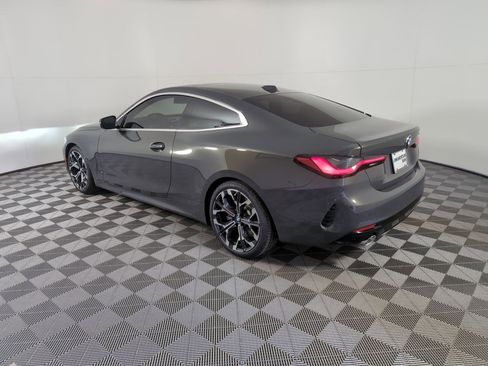 Used 2026 BMW 430i Coupe w/ Premium Package image 3