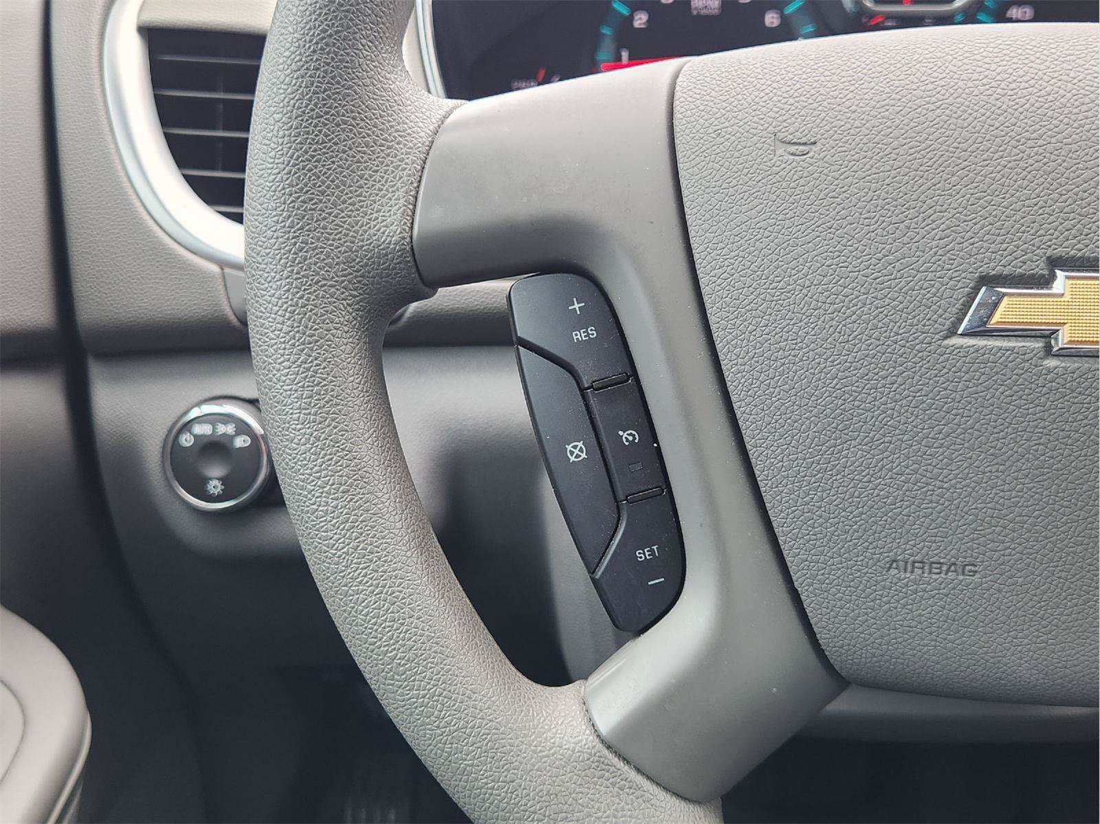 Used 2017 Chevrolet Traverse LS FWD image 27