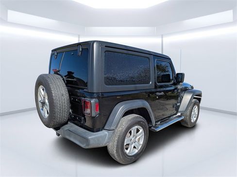 Used 2020 Jeep Wrangler Sport image 3