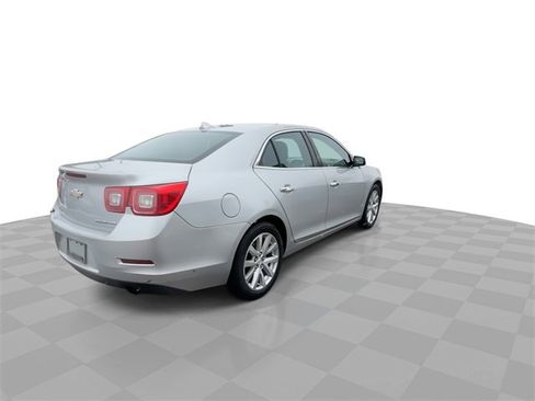 Used 2014 Chevrolet Malibu LTZ image 8