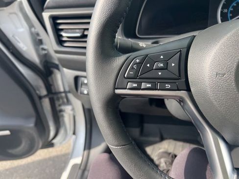 Used 2020 Nissan Leaf SL Plus image 16