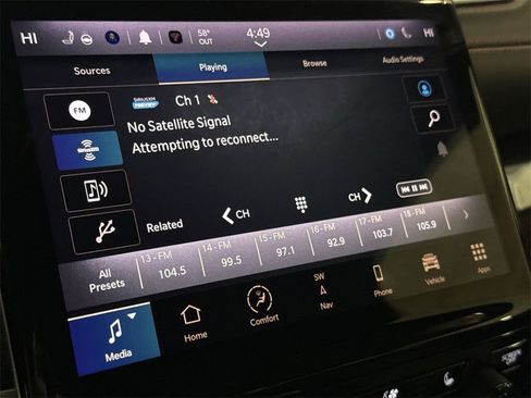 Used 2022 Jeep Grand Cherokee Trailhawk w/ Luxury Tech Group III image 13