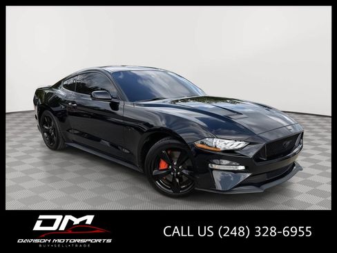 Used 2021 Ford Mustang GT Premium w/ Equipment Group 401A RWD image 1