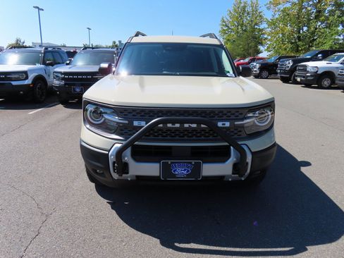 New 2025 Ford Bronco Sport Big Bend image 2
