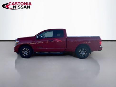 Used 2023 Nissan Titan SV w/ SV Utility Package image 5
