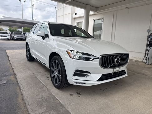 Used 2020 Volvo XC60 T5 Inscription w/ Protection Package Premier FWD image 3