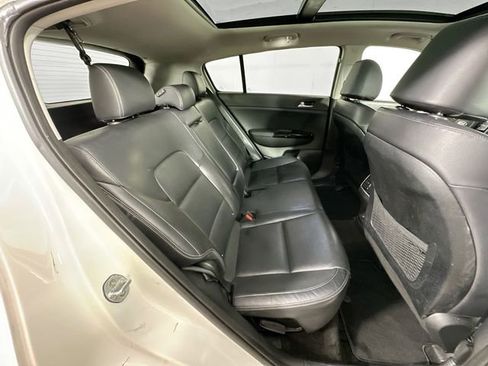 Used 2020 Kia Sportage EX w/ Option Group 15 image 29