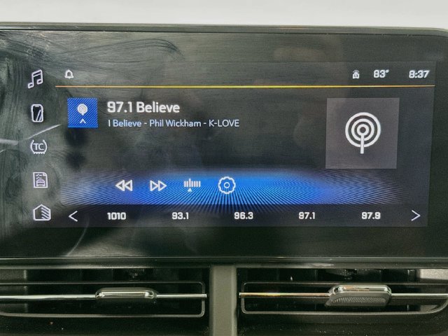 Used 2024 Chevrolet Trax LT FWD image 15