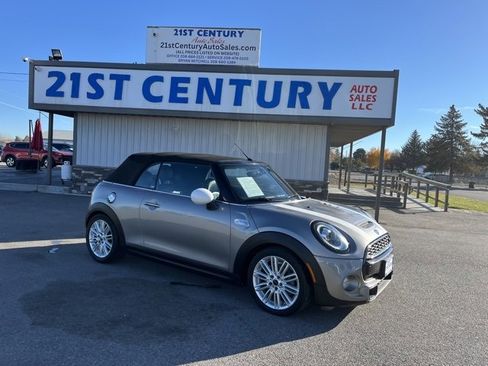 Used 2019 MINI Cooper S w/ Premium Package image 1