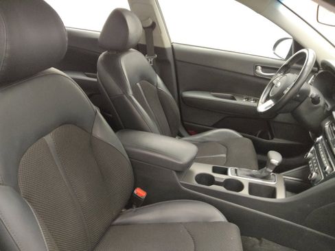 Used 2020 Kia Optima S image 21