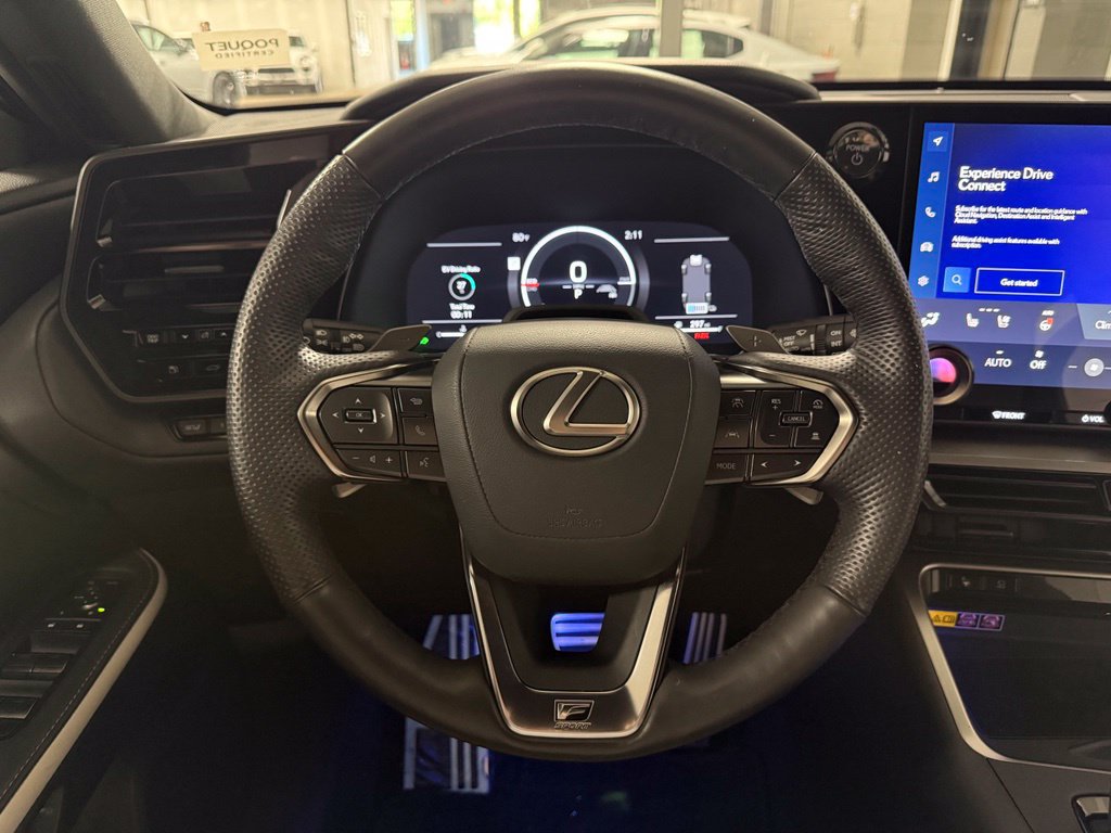 Used 2025 Lexus TX 500h AWD w/ Technology Package image 12