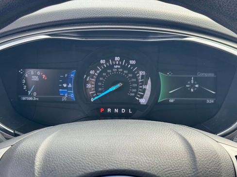 Used 2020 Ford Fusion SE FWD image 30