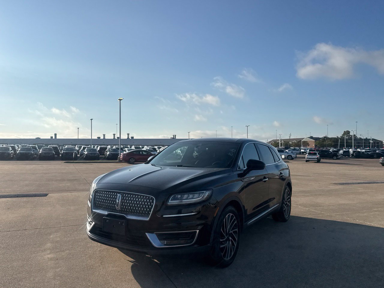 Used 2019 Lincoln Nautilus Reserve w/ Cargo Utility Package FWD image 12