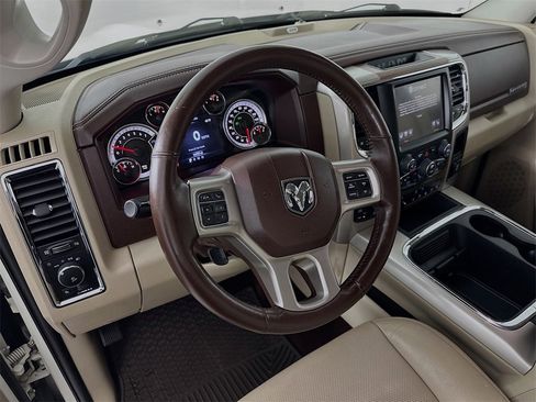 Used 2017 RAM 1500 Laramie w/ Convenience Group image 9