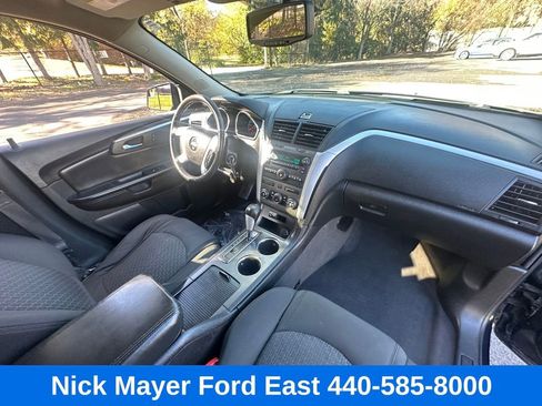 Used 2011 Chevrolet Traverse LT w/ Personal Connectivity Package image 23