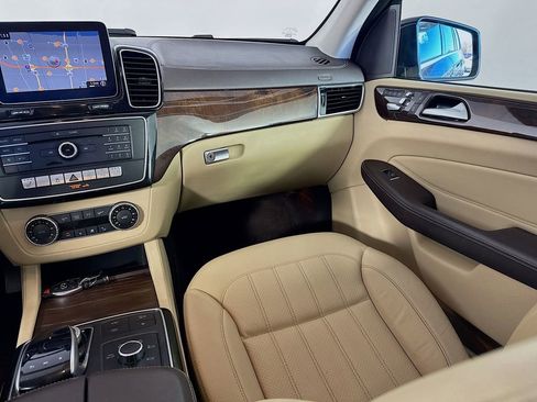 Used 2018 Mercedes-Benz GLS 450 4MATIC image 24
