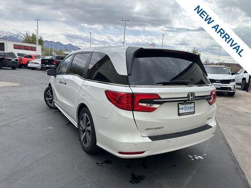 Used 2023 Honda Odyssey Touring image 5
