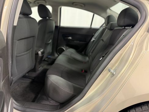 Used 2011 Chevrolet Cruze LT FWD image 33