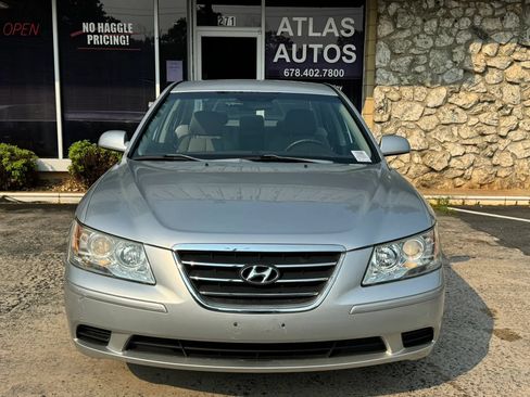 Used 2009 Hyundai Sonata GLS FWD image 2