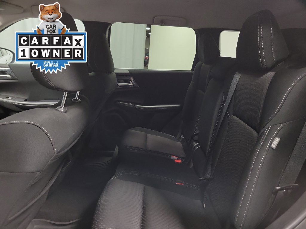 Used 2023 Mitsubishi Outlander ES AWD/4WD image 28