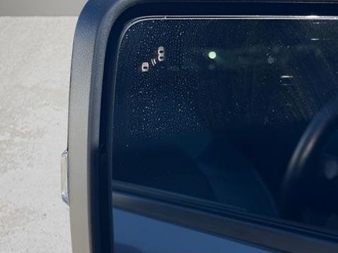 Used 2022 Ford Bronco Badlands image 48