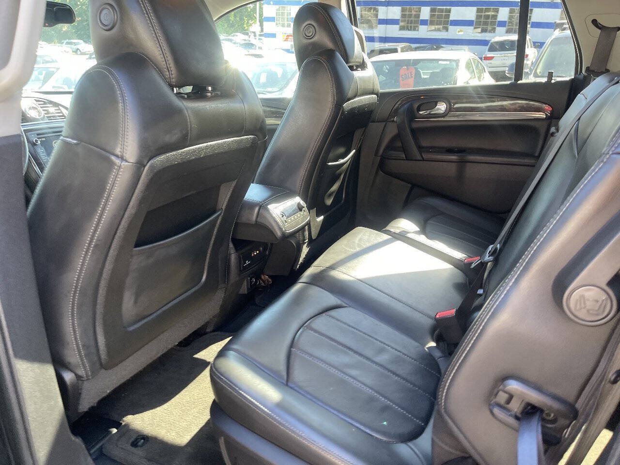 Used 2016 Buick Enclave Leather AWD/4WD image 18