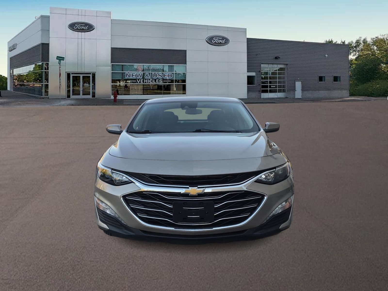Used 2025 Chevrolet Malibu LT FWD image 3
