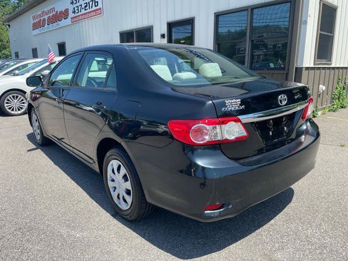 Used 2011 Toyota Corolla LE FWD image 6