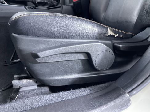 Used 2016 Subaru Crosstrek 2.0i Limited image 13