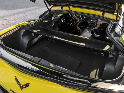 Used 2016 Chevrolet Corvette Z06 w/ 3LZ Preferred Equipment Group image 51