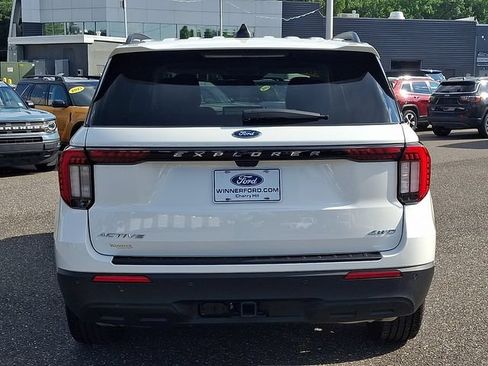 Used 2026 Ford Explorer Active AWD/4WD image 5