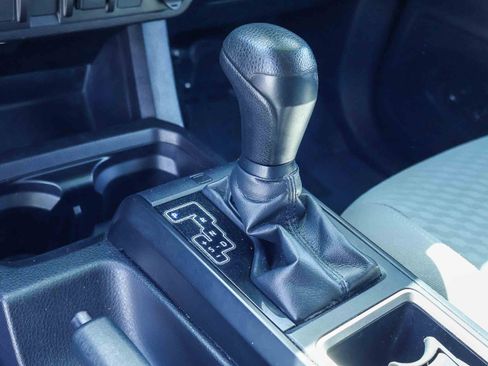 Used 2020 Toyota Tacoma SR RWD image 8