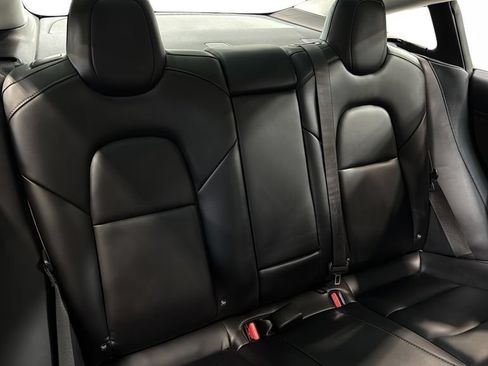 Used 2018 Tesla Model 3 Long Range AWD/4WD image 13
