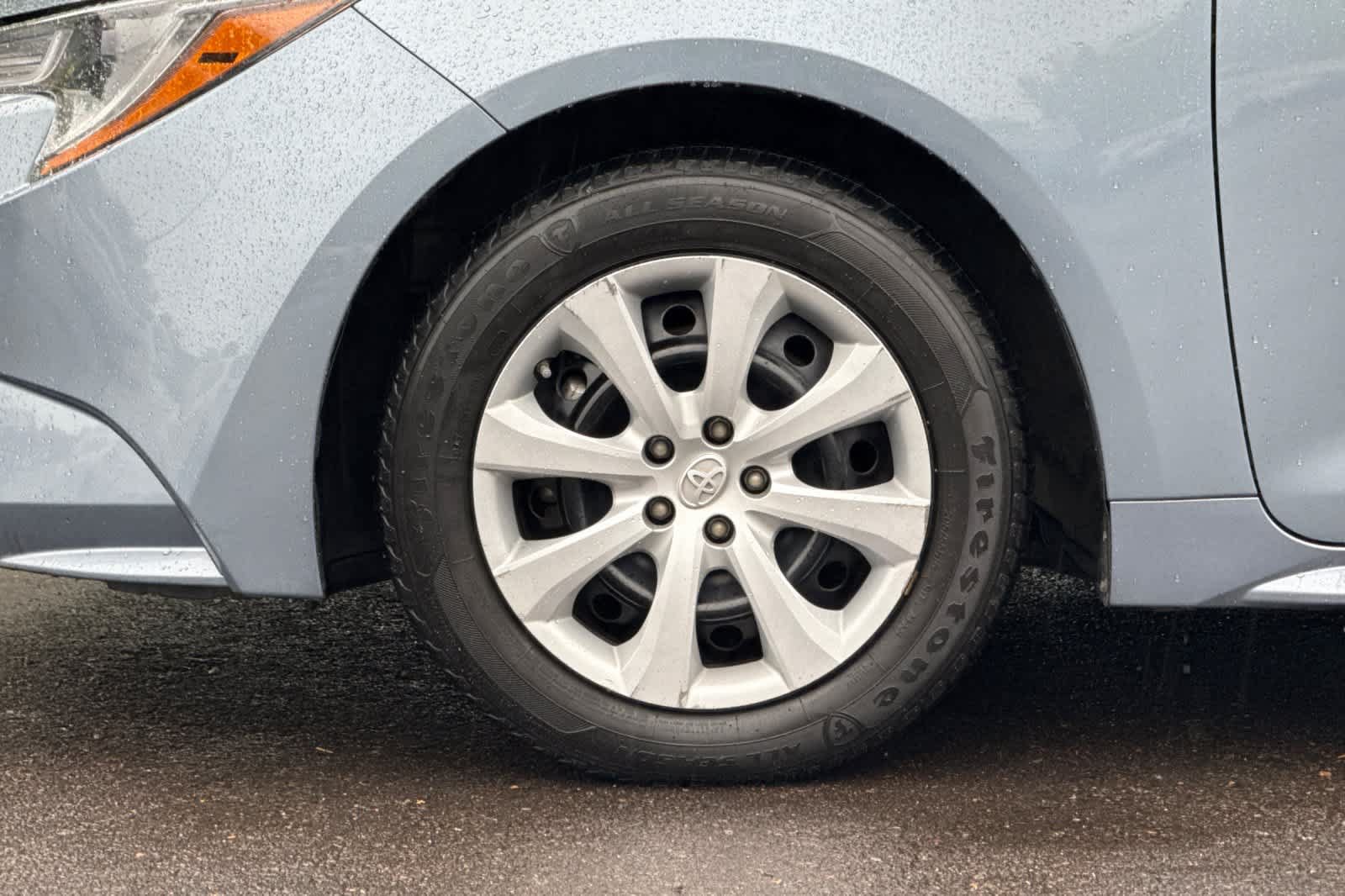 Used 2021 Toyota Corolla LE FWD image 24