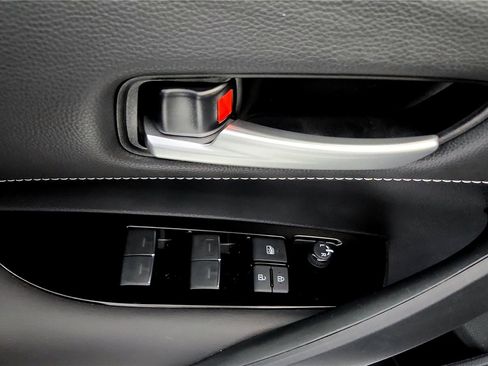 Certified 2022 Toyota Corolla SE image 23