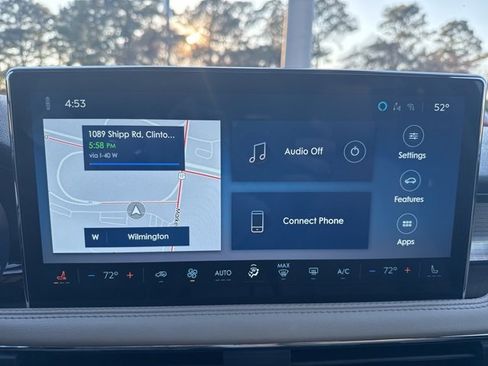 Used 2025 Lincoln Corsair FWD image 9