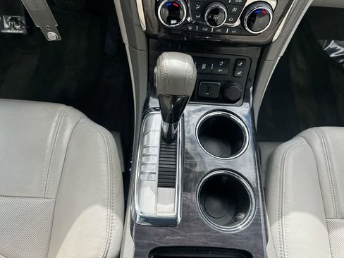 Used 2017 Buick Enclave Leather image 34