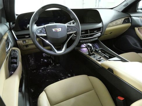 Used 2025 Cadillac CT5 Premium Luxury w/ Technology Package image 4